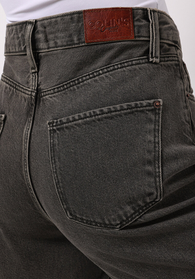 Показати інформацію про 970 Berry Джинси Жіночі  Класичного Крою Cl1077121