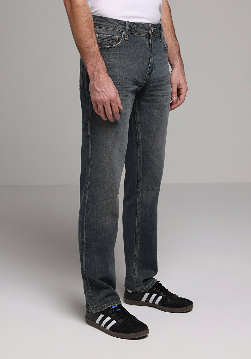 Показати інформацію про 045 David Джинси Чоловічі Зелені Класичного Крою Cl1078910