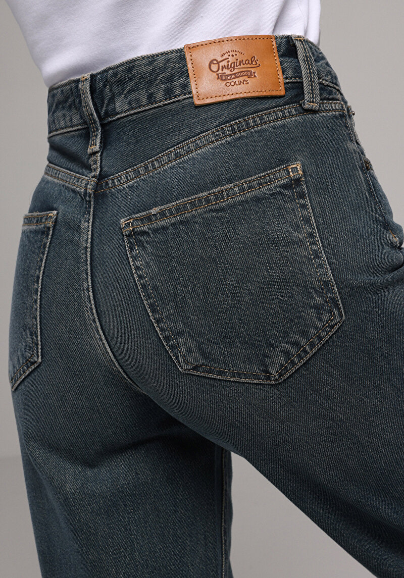 Показати інформацію про 970 Berry Джинси Жіночі  Класичного Крою Cl1078226