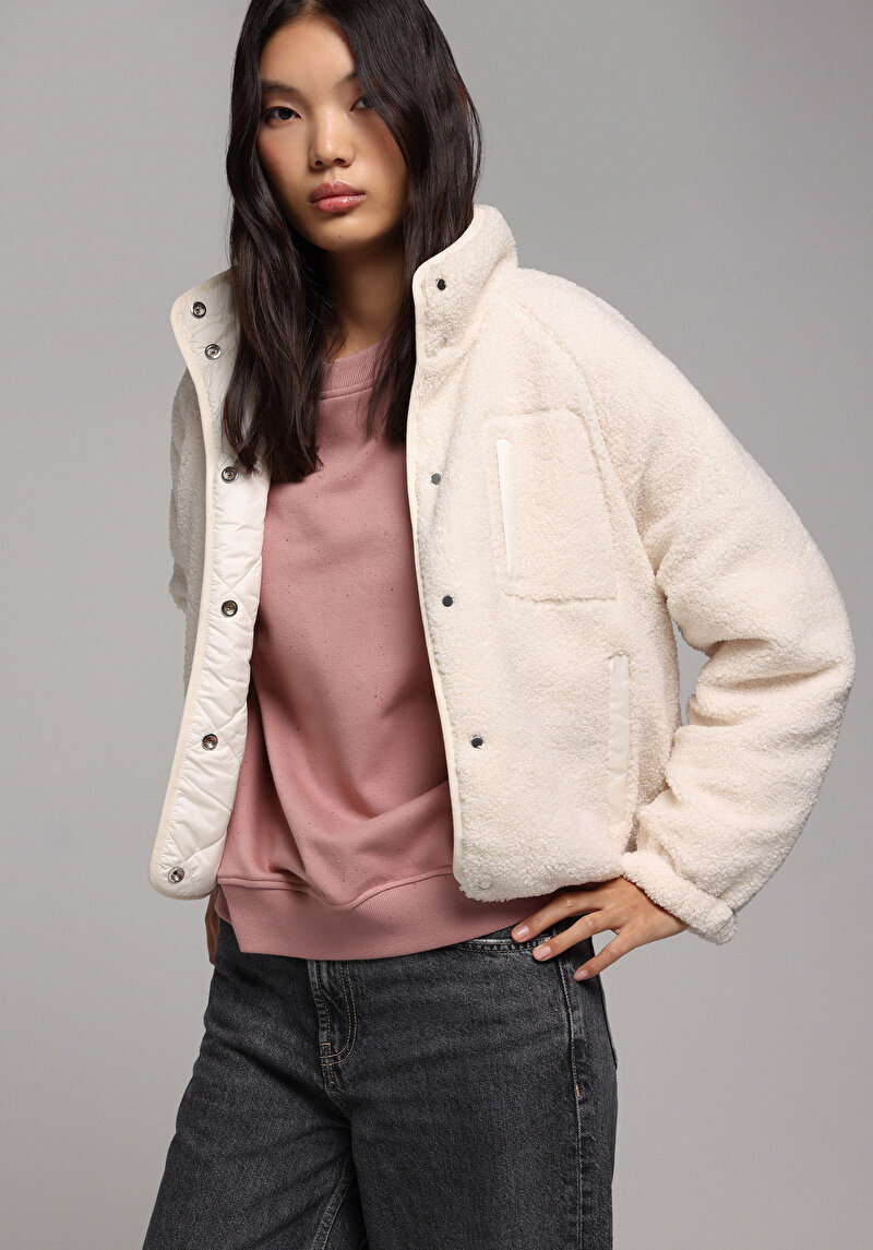 Показати інформацію про Куртка Жіноча Бежева  Cl1077935