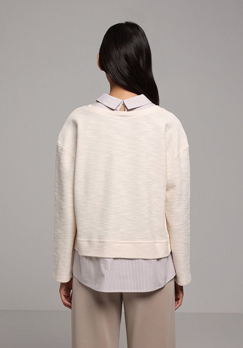 Показати інформацію про Светр Жіночий Бежевий