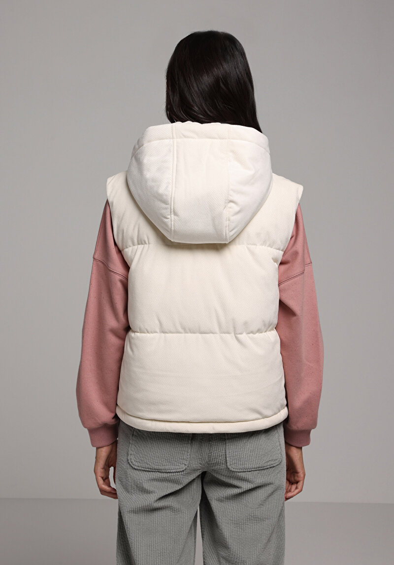 Зображення Жилет Жіночий Бежевий Cl1078361
