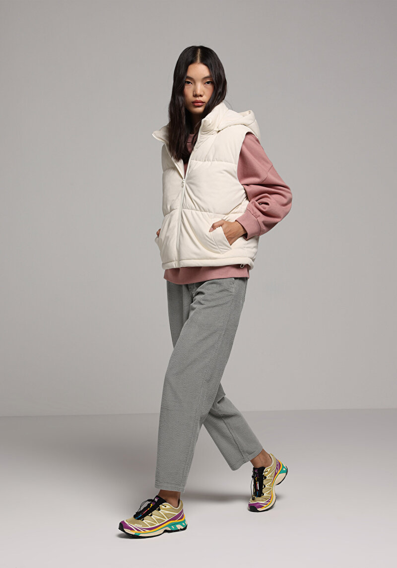 Показати інформацію про Жилет Жіночий Бежевий  Cl1078361