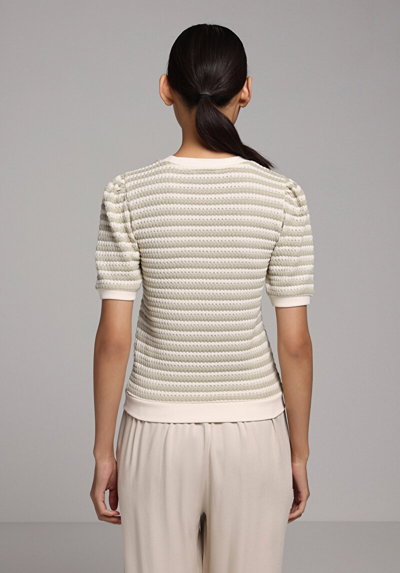 Зображення Светр Із Коротким Рукавом Жіночий Зелений