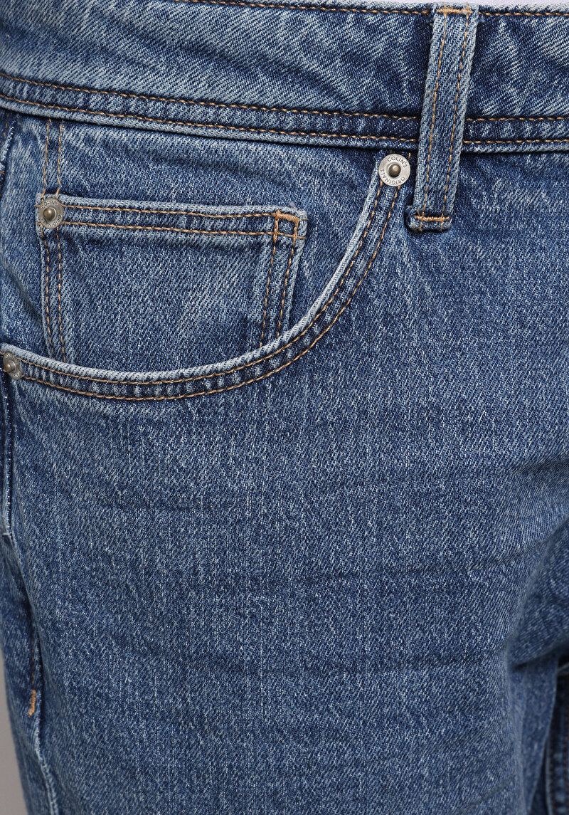 Показати інформацію про 045 David Джинси Чоловічі  Класичного Крою Cl1079744