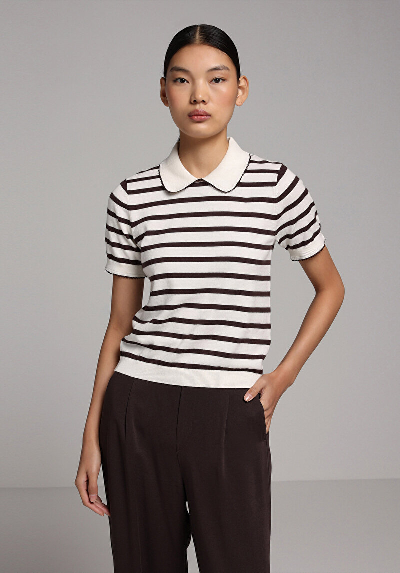 Зображення Светр Із Коротким Рукавом Жіночий Коричневий