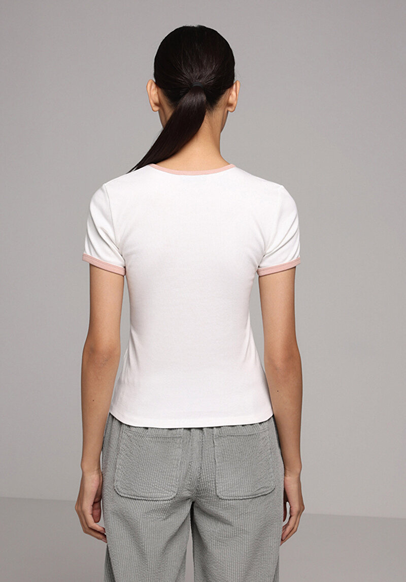 Показати інформацію про Футболка З Коротким Рукавом Жіноча Біла