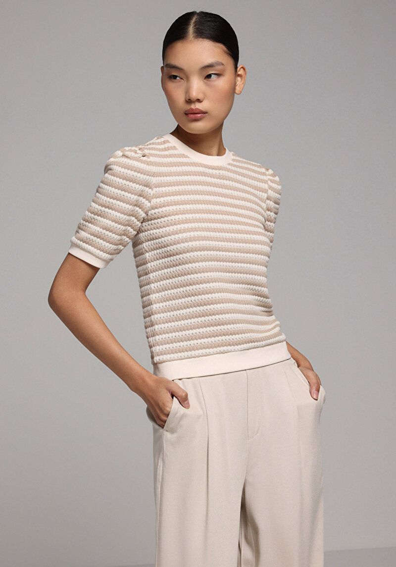 Зображення Светр Із Коротким Рукавом Жіночий Бежевий