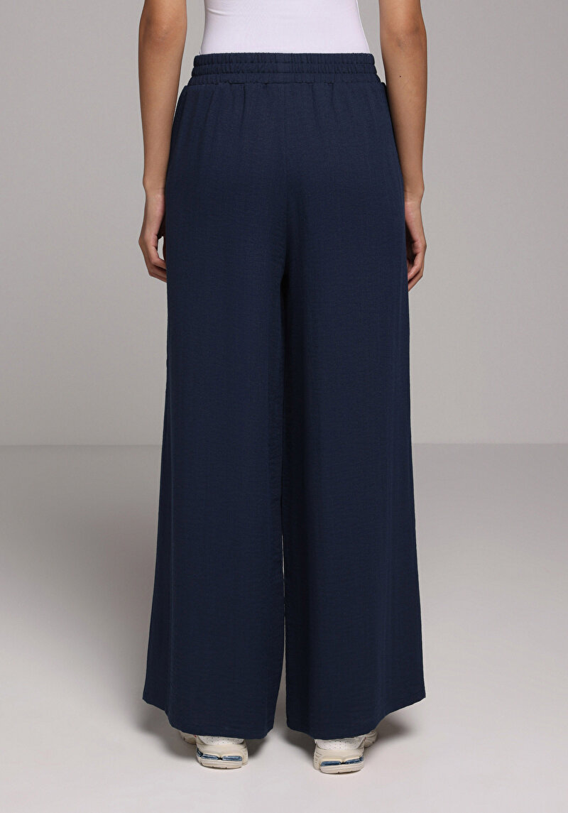 Показати інформацію про Брюки Жіночі Сині  Cl1079430