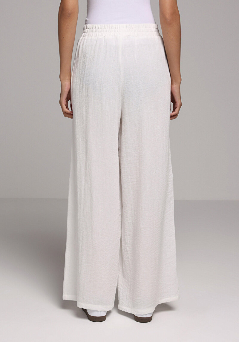 Зображення Брюки Жіночі Білі Cl1079430