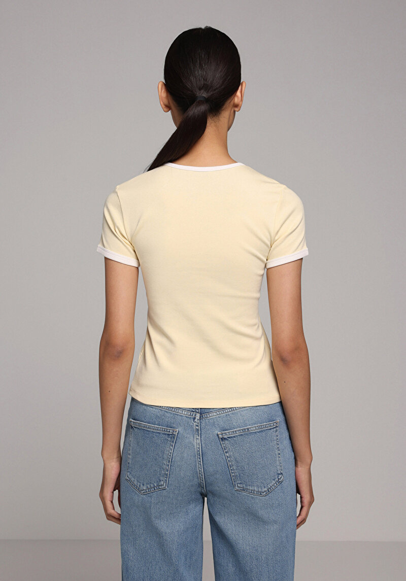 Зображення Футболка З Коротким Рукавом Жіноча Жовта