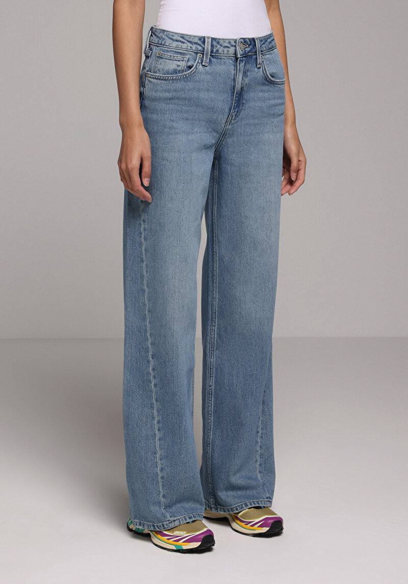 Показати інформацію про 970 Berry Джинси Жіночі  Класичного Крою