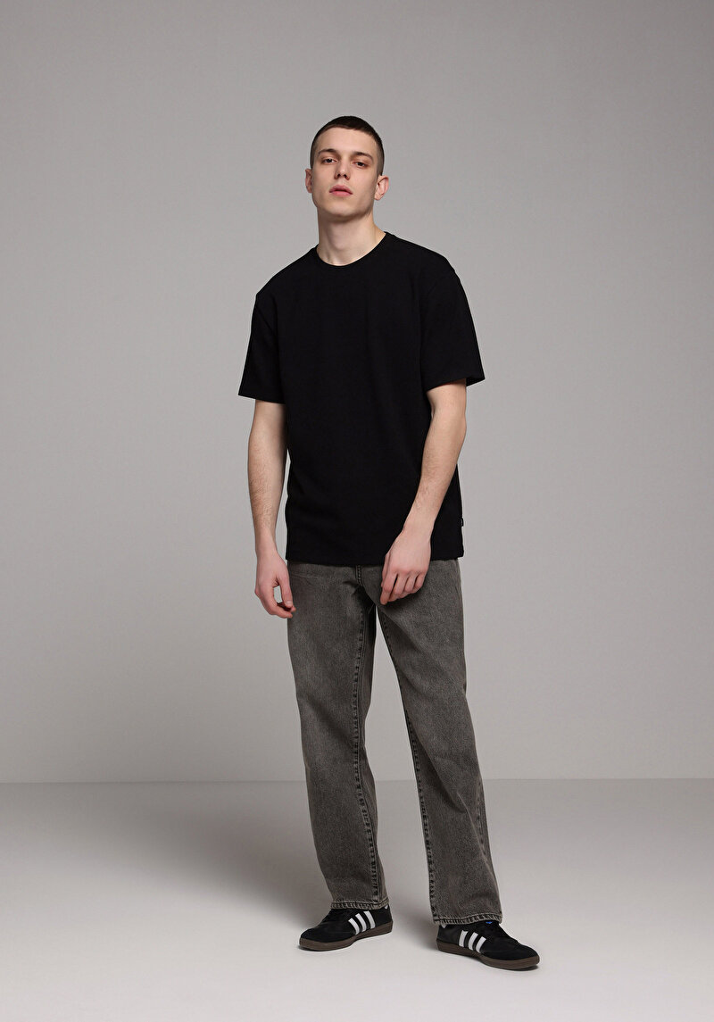 Показати інформацію про Футболка З Коротким Рукавом Чоловіча Чорна