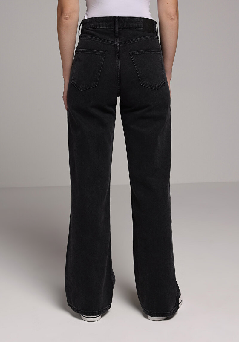 Показати інформацію про 970 Berry Джинси Жіночі  Класичного Крою Cl1079858