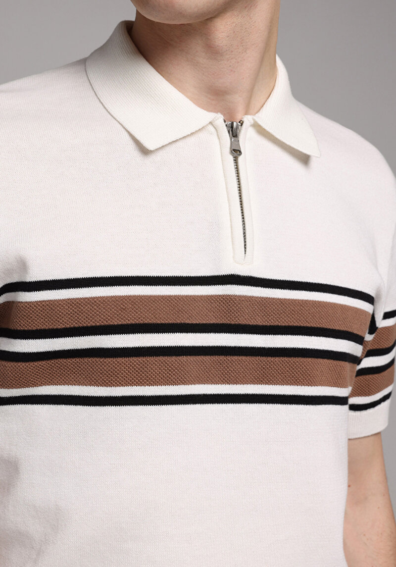 Показати інформацію про Светр Із Коротким Рукавом  Білий