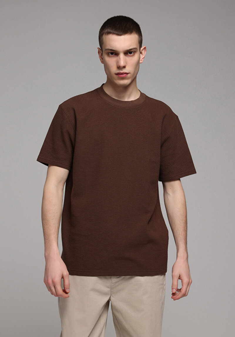 Зображення Футболка З Коротким Рукавом Чоловіча Коричнева