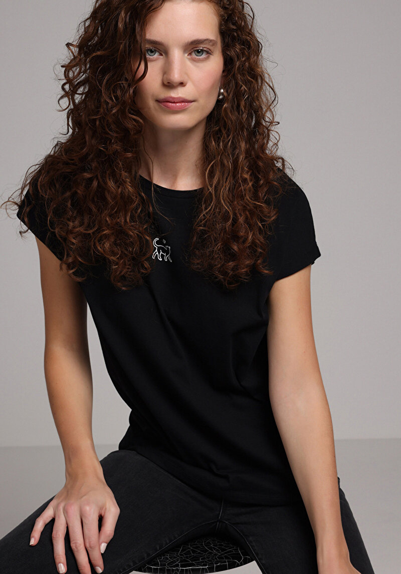 Зображення Футболка З Коротким Рукавом Жіноча Чорна  Cl1079352