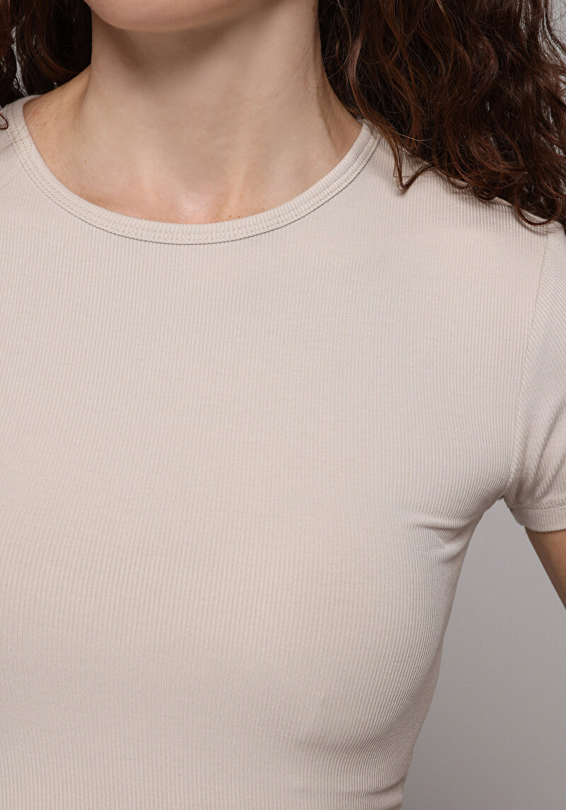 Показати інформацію про Футболка З Коротким Рукавом Жіноча Сіра  Cl1068560