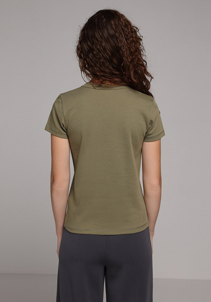 Показати інформацію про Футболка З Коротким Рукавом Жіноча Зелена  Cl1079772