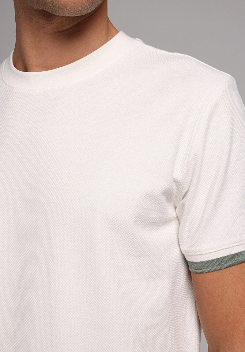 Показати інформацію про Футболка З Коротким Рукавом Чоловіча Біла