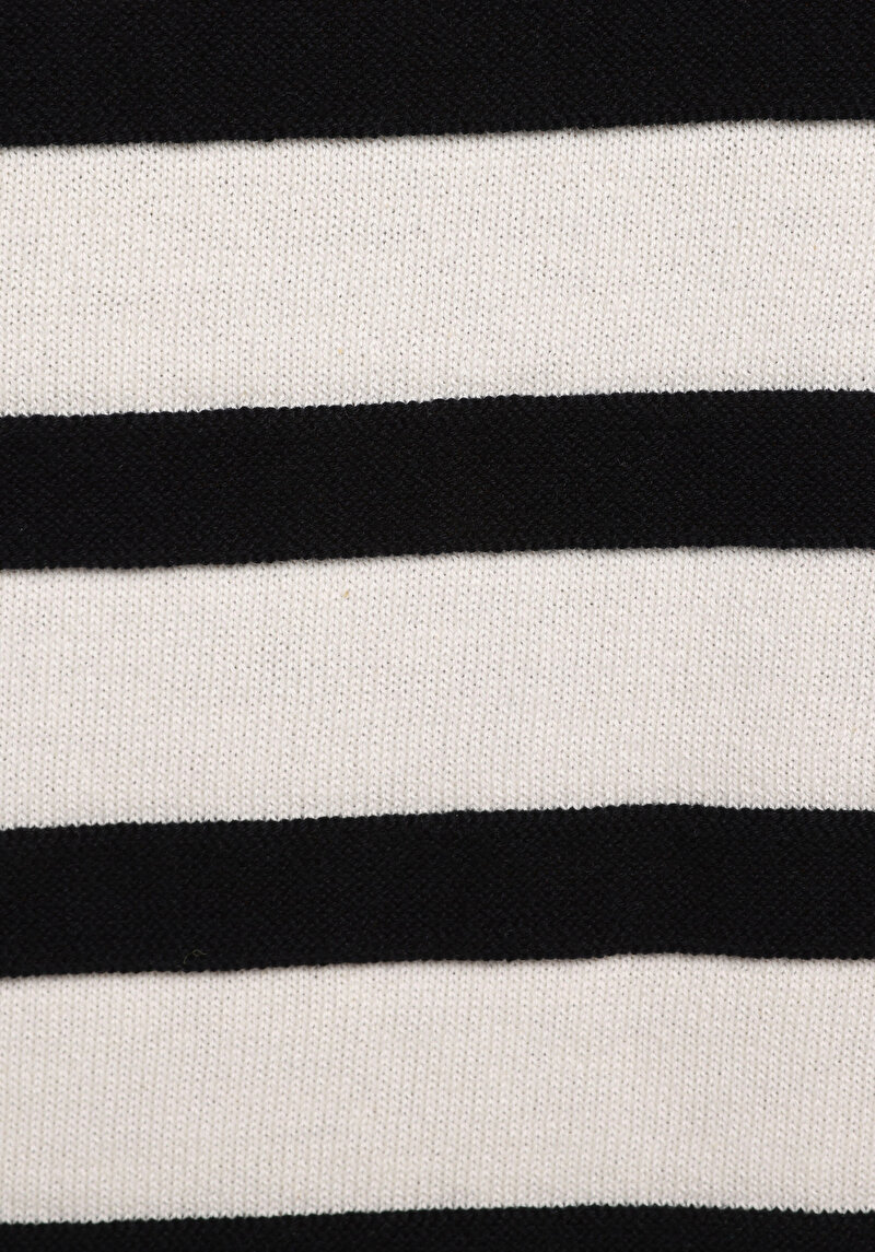 Показати інформацію про Светр Із Коротким Рукавом Жіночий Мультіколор