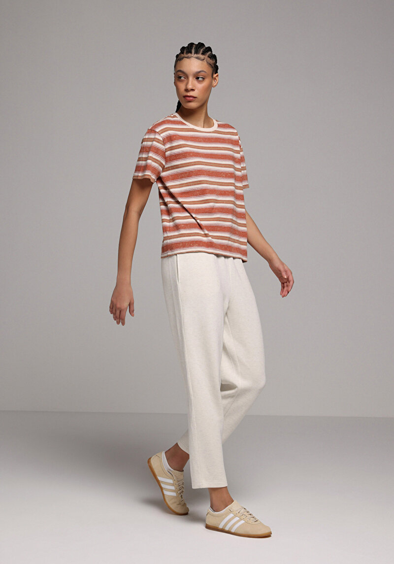 Показати інформацію про Футболка З Коротким Рукавом Жіноча Коричнева