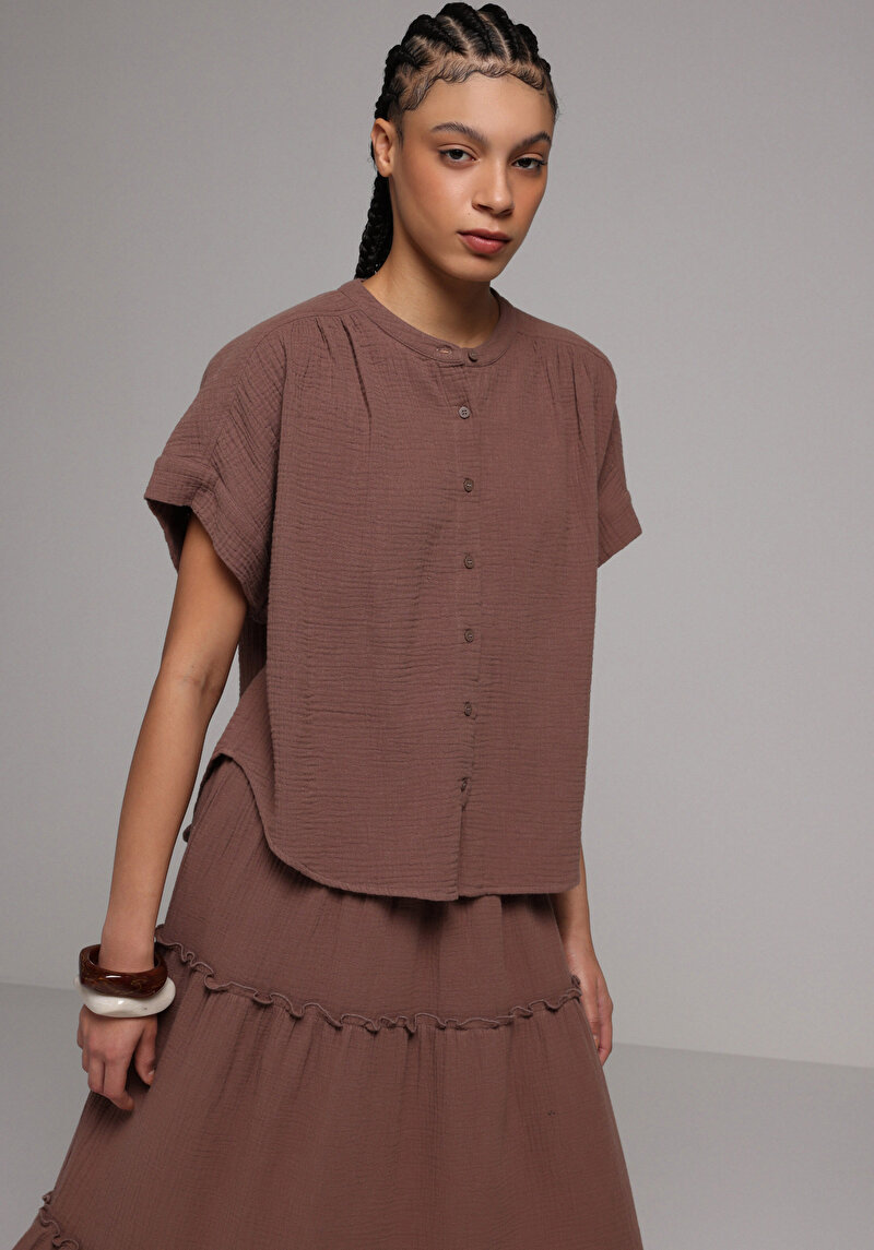 Зображення Сорочка З Коротким Рукавом Жіноча Коричнева