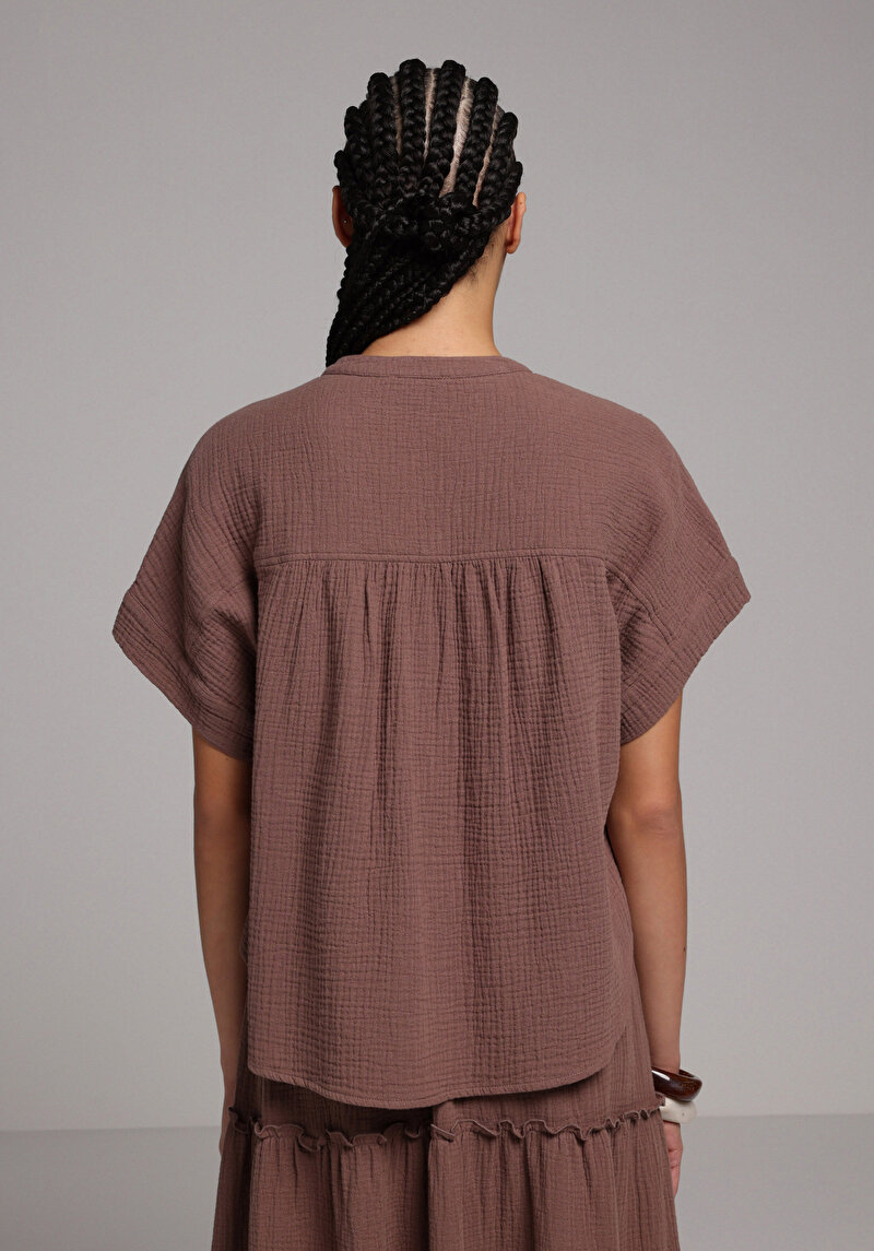 Показати інформацію про Сорочка З Коротким Рукавом Жіноча Коричнева