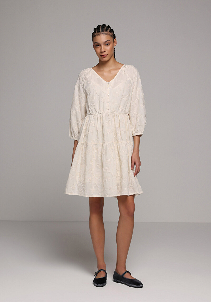 Зображення Сукня Жіноча Бежева