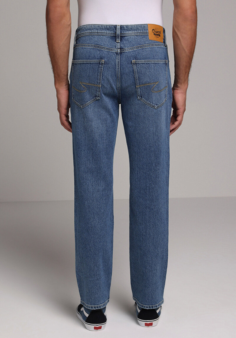 Показати інформацію про 045 David Джинси Чоловічі  Класичного Крою Cl1079700