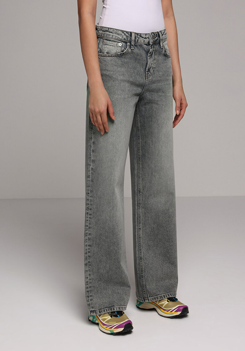 Показати інформацію про 970 Berry Джинси Жіночі  Класичного Крою