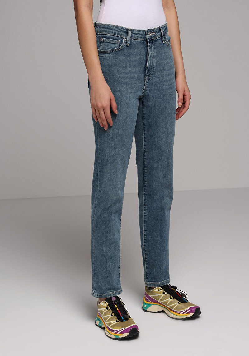 Зображення 703 Carla Джинси Жіночі Вузького Крою