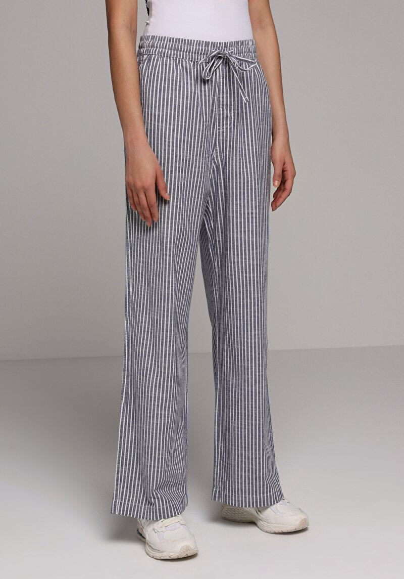 Показати інформацію про Брюки Жіночі Бежеві