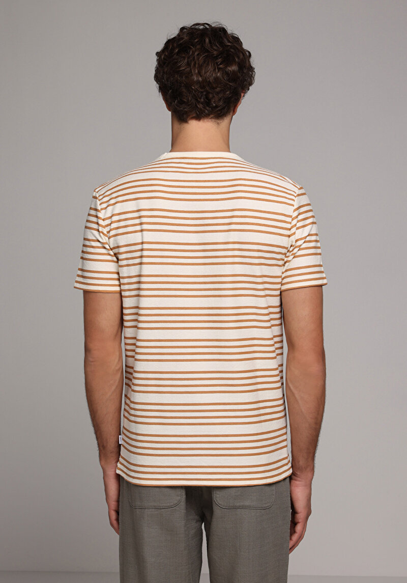 Зображення Футболка З Коротким Рукавом Чоловіча Коричнева