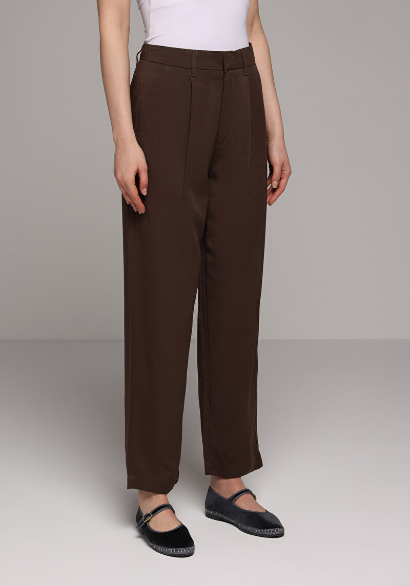 Зображення Брюки Жіночі Коричневі
