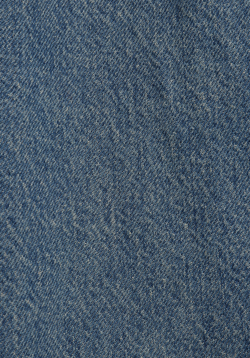 Зображення 480 Bovary     Cl1078292