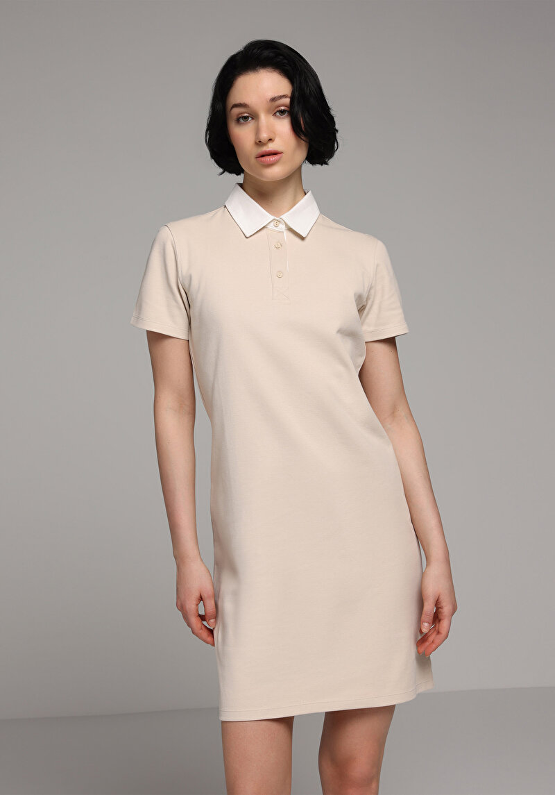 Зображення Сукня Жіноча Бежева