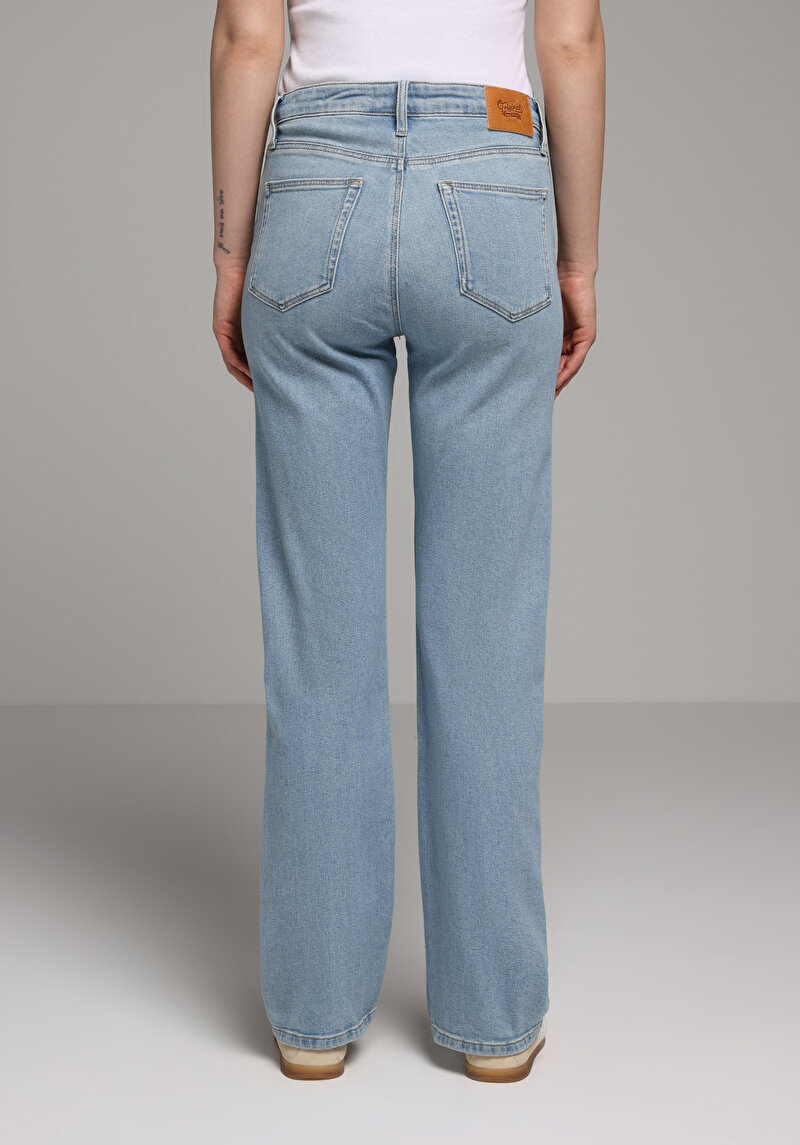 Зображення 792 Mila Джинси Жіночі Класичного Крою