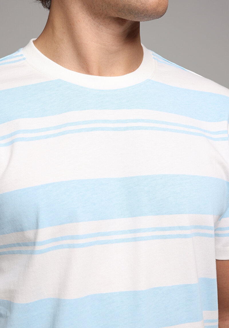 Зображення Футболка З Коротким Рукавом Чоловіча Блакитна