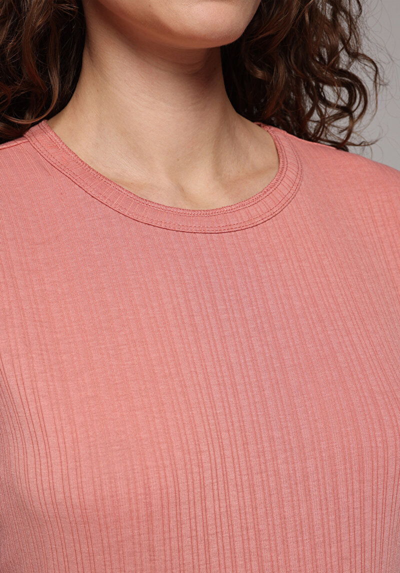 Зображення Футболка З Коротким Рукавом Жіноча Рожева