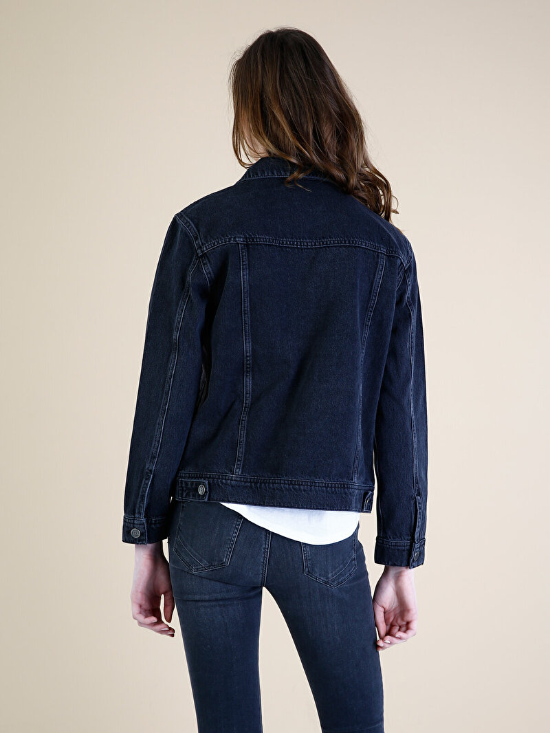 Показати інформацію про Джинсова Куртка Жіноча Темно-Синя Класичного Крою CL1034729