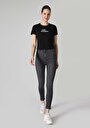 thumb-Показати інформацію про Футболка З Коротким Рукавом Жіноча Чорна  Cl1064083