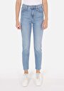 thumb-Показати інформацію про 703 Carla Джинси Жіночі Блакитні Вузького Крою Cl1070658