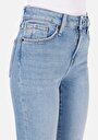 thumb-Показати інформацію про 703 Carla Джинси Жіночі Блакитні Вузького Крою Cl1070658
