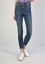 thumb-Показати інформацію про 760 Diana Джинси Жіночі Блакитні Супер Вузького Крою Cl1043906