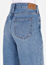 thumb-Показати інформацію про 970 Berry Джинси Жіночі Блакитні Класичного Крою Cl1070777