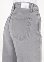 thumb-Показати інформацію про 970 Berry Джинси Жіночі Сірі Класичного Крою Cl1072703