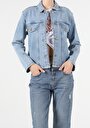 thumb-Показати інформацію про Джинсова Куртка Жіноча Блакитна Класичного Крою CL1054658