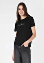 thumb-Показати інформацію про Футболка З Коротким Рукавом Жіноча Чорна  Cl1063427