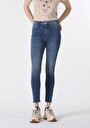thumb-Показати інформацію про 760 Diana Джинси Жіночі Блакитні Супер Вузького Крою Cl1058540